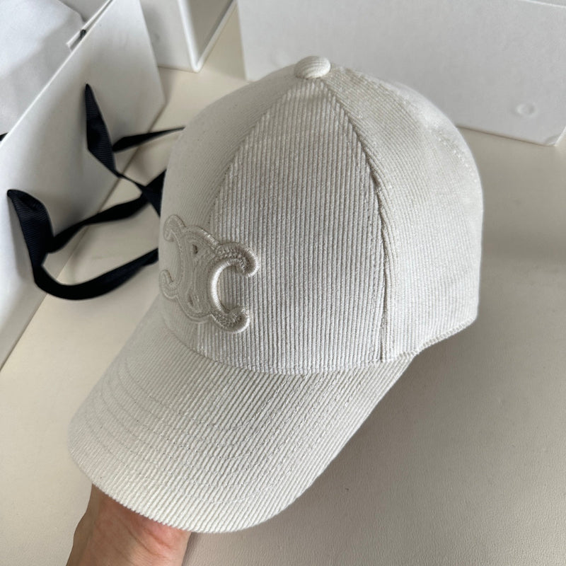 Velvet Baseball Cap Milk