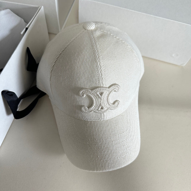 Velvet Baseball Cap Milk